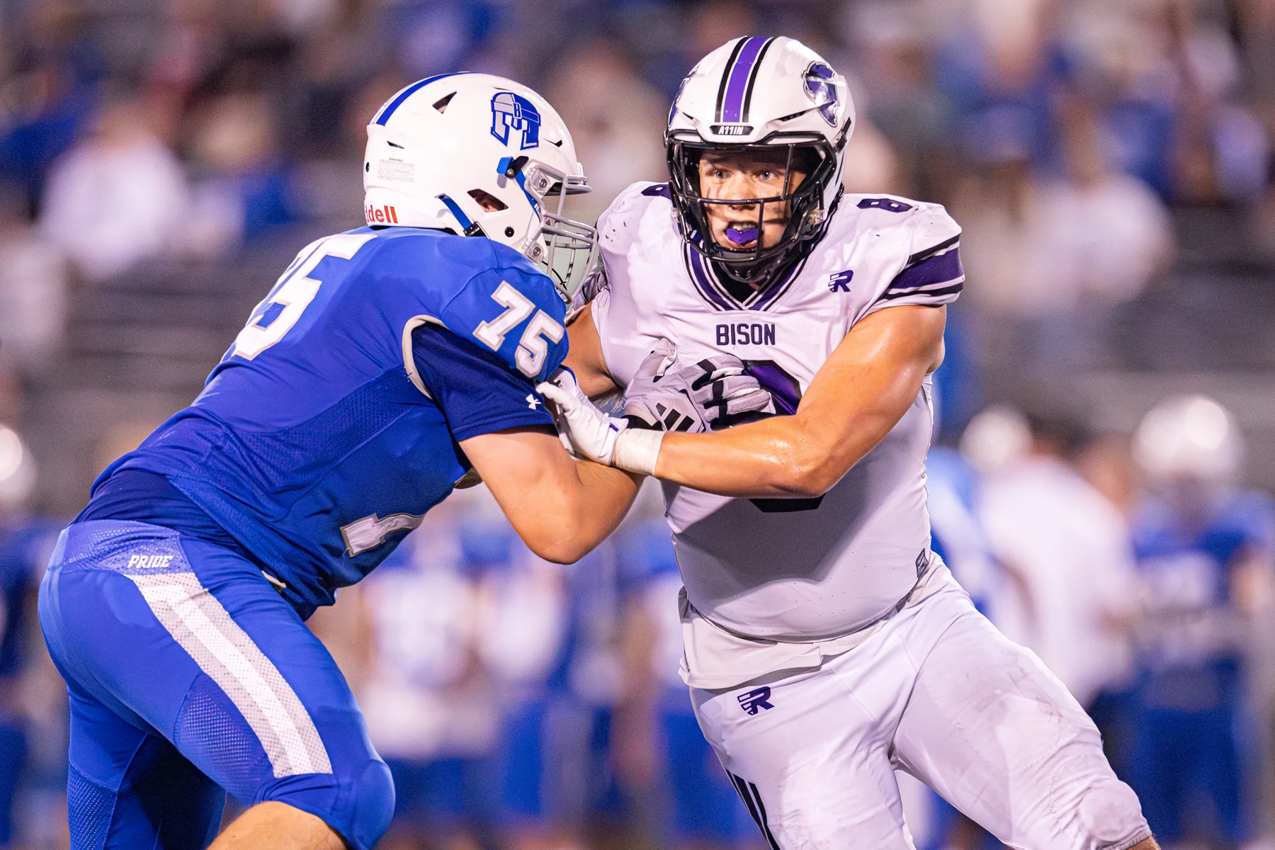 DL trying to get into the backfield