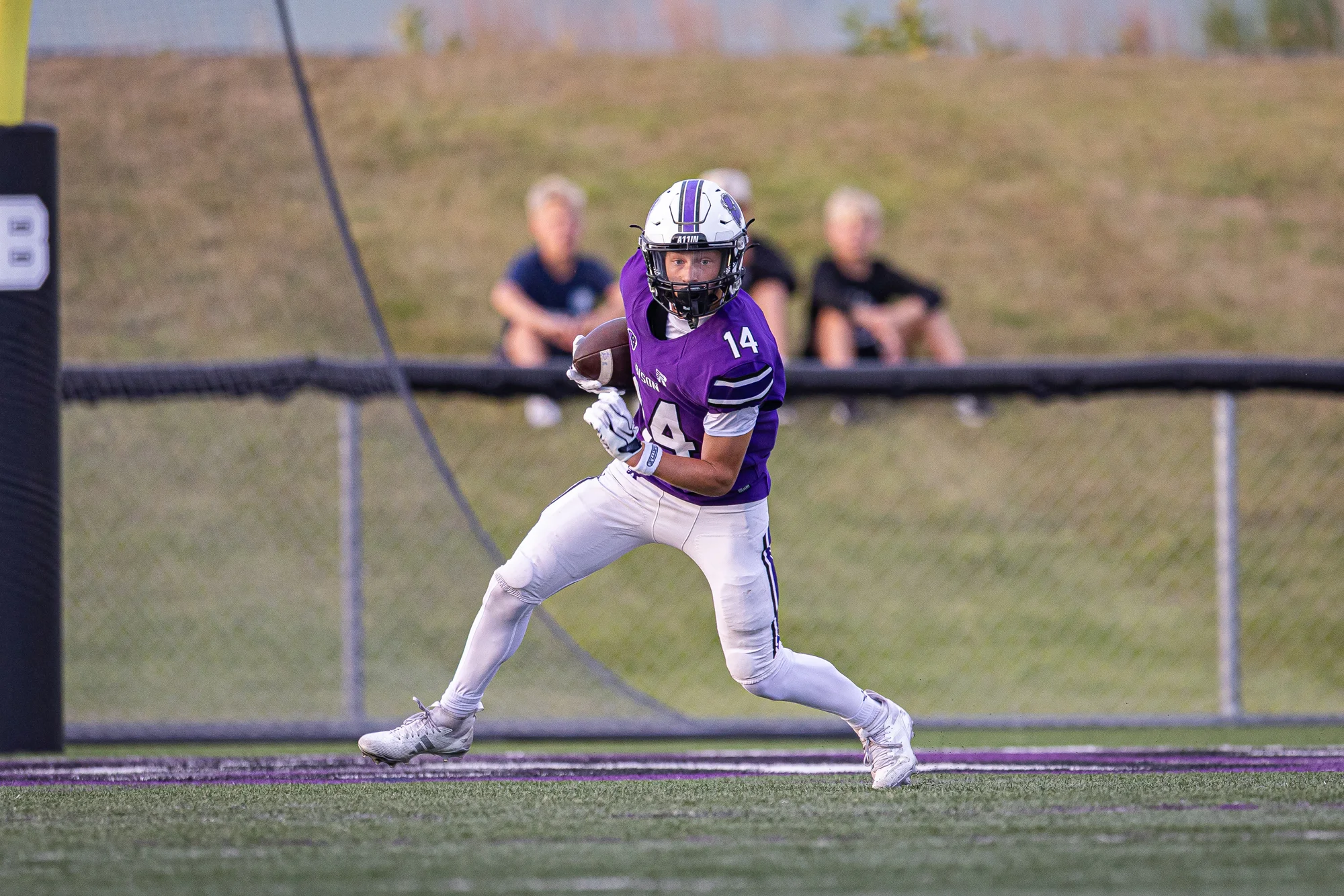 Ball Carrier getting to open space